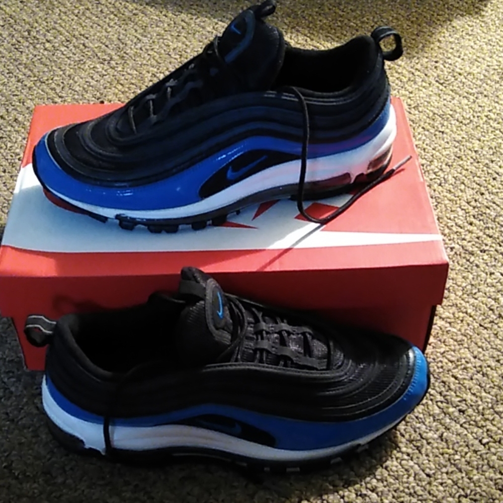 Size10 mens Nike Air Max 97